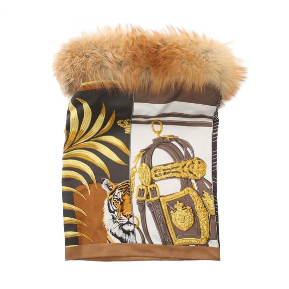 HERMES Snood Fur Carre en RENARD GOLD CARRE EN CARRES Scarf Clothing Silk Fox... - Picture 2 of 8